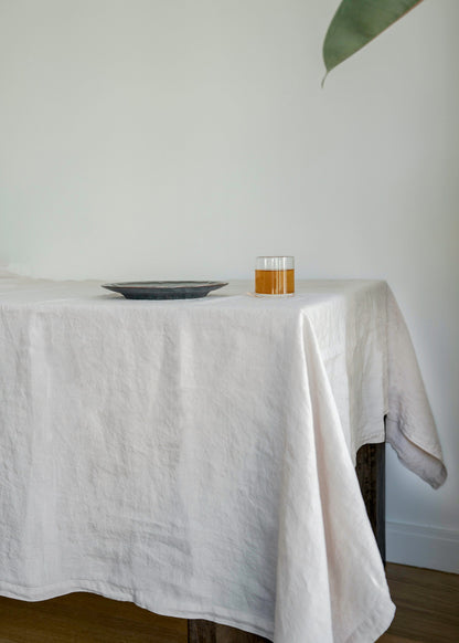 The Linen Tablecloth